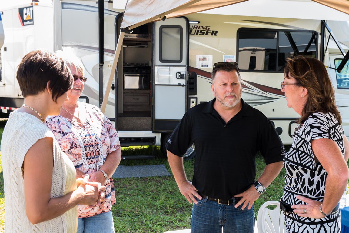 Shopping for a new Gulf Stream Coach Motor Home