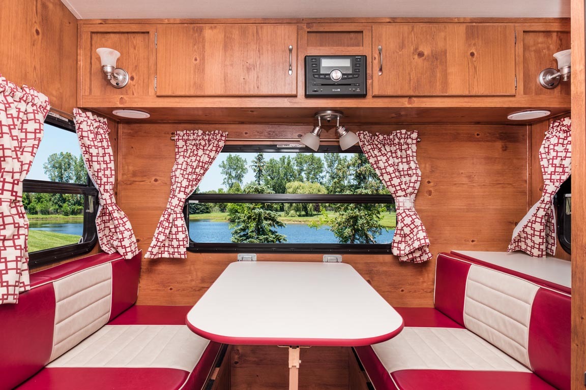 Gulf Stream Vintage Cruiser 17RWD Image