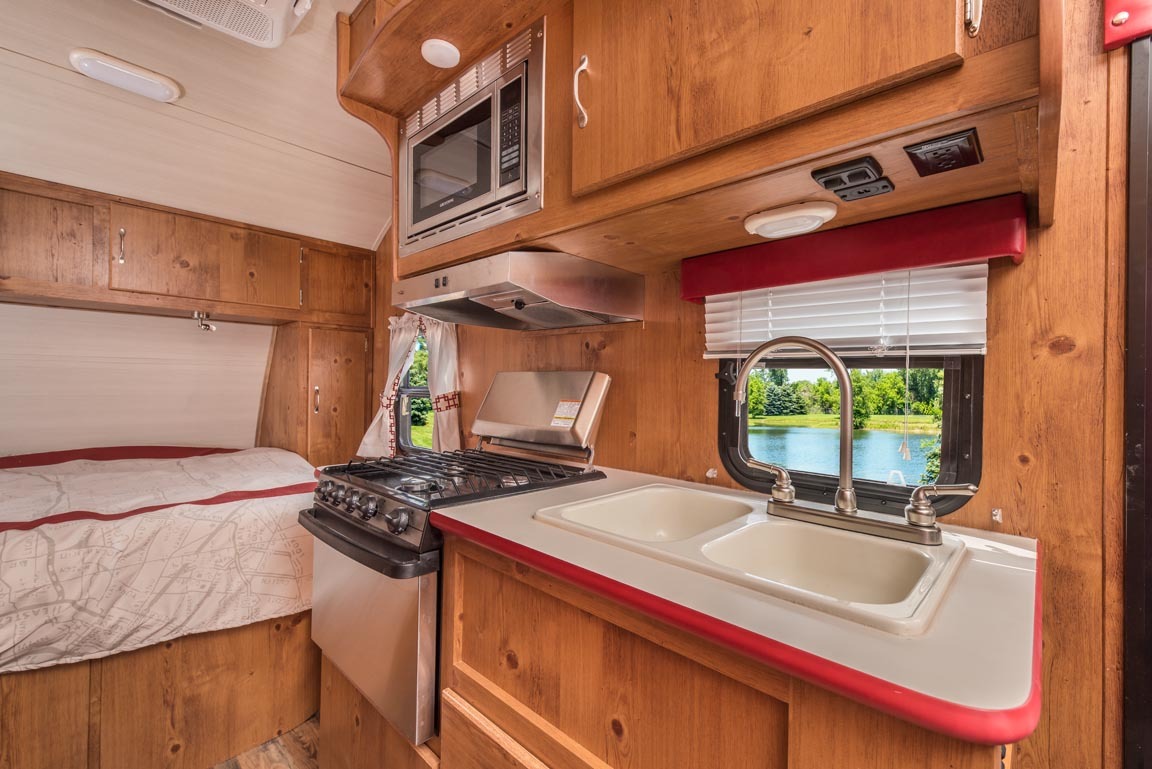 Gulf Stream Vintage Cruiser 17RWD Image