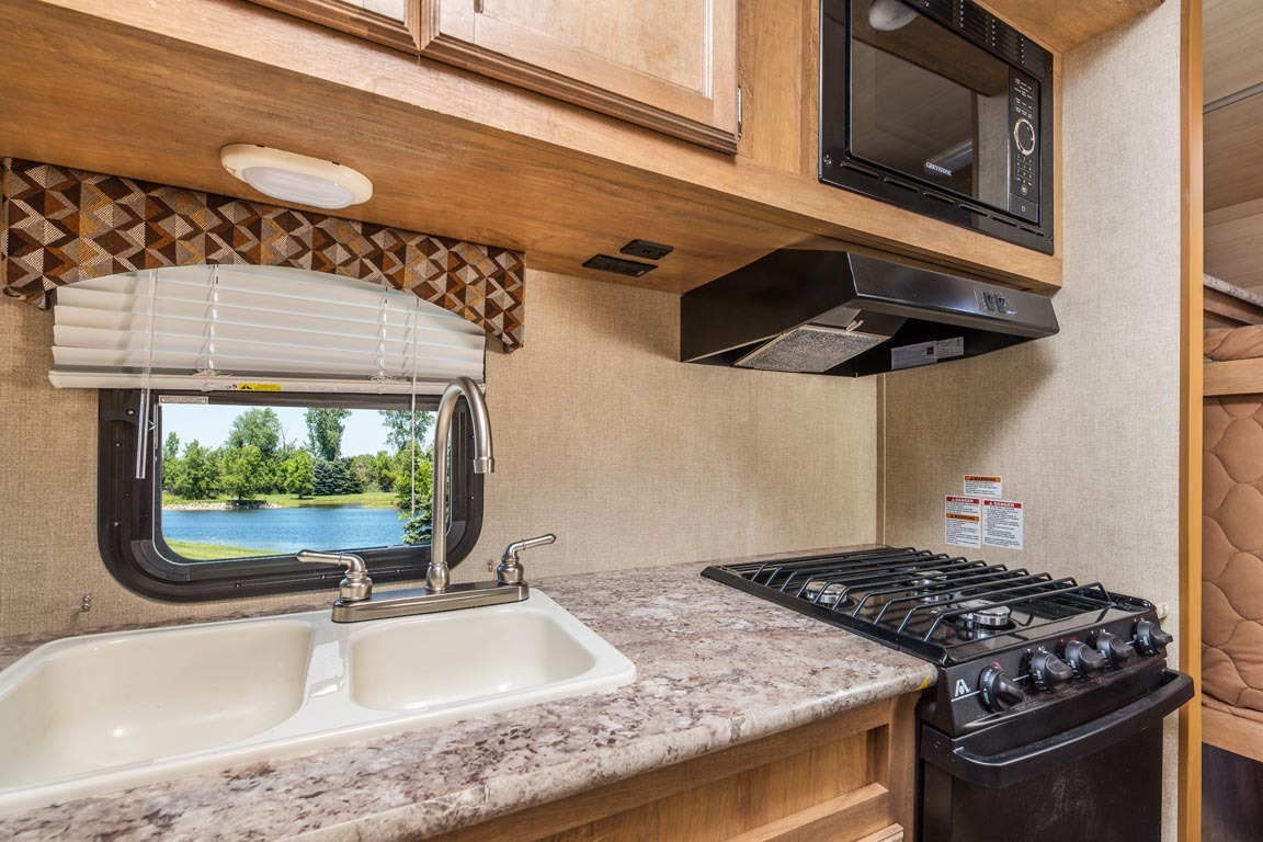 Gulf Stream Vista Cruiser 19BFD Image