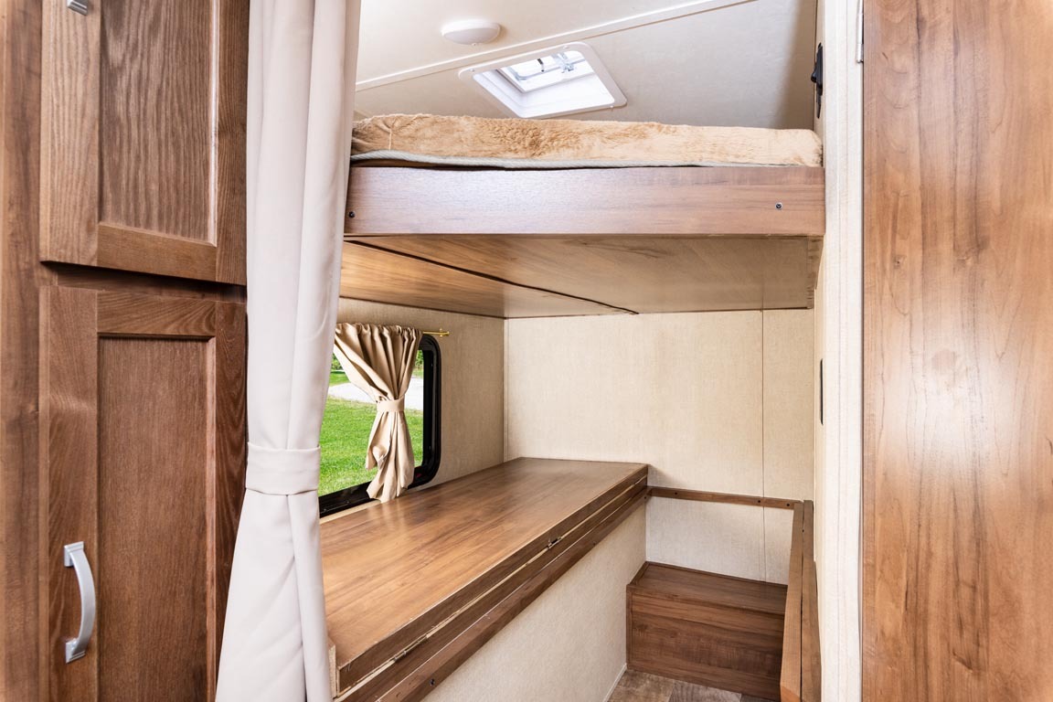Gulf Stream Trailmaster Lite 281BH Image