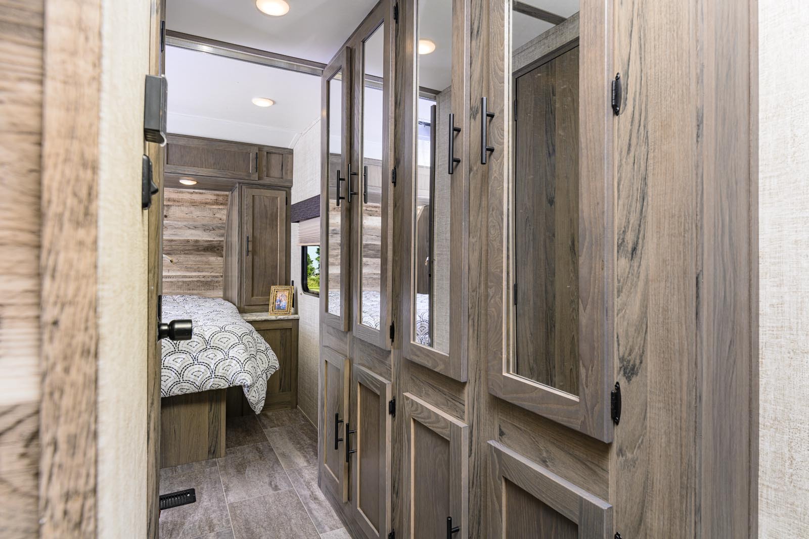 Gulf Stream Kingsport 295SBW Image
