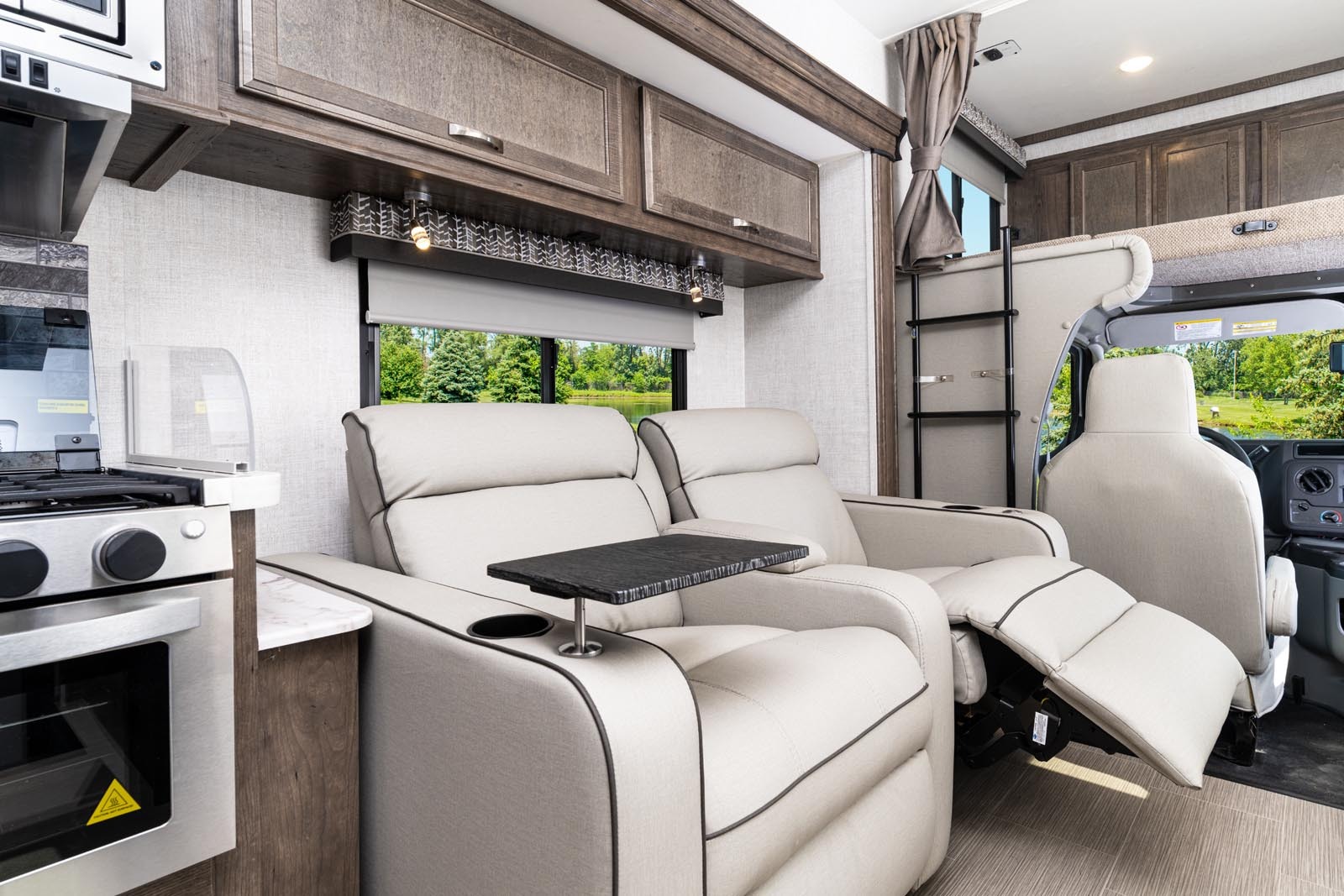 Gulf Stream Conquest Class C 6314 Image