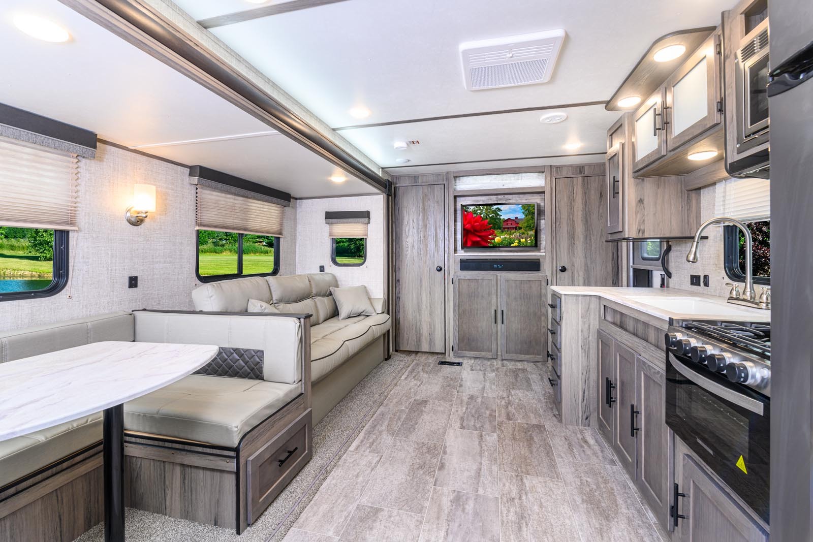 Gulf Stream Trailmaster 323TBR Image