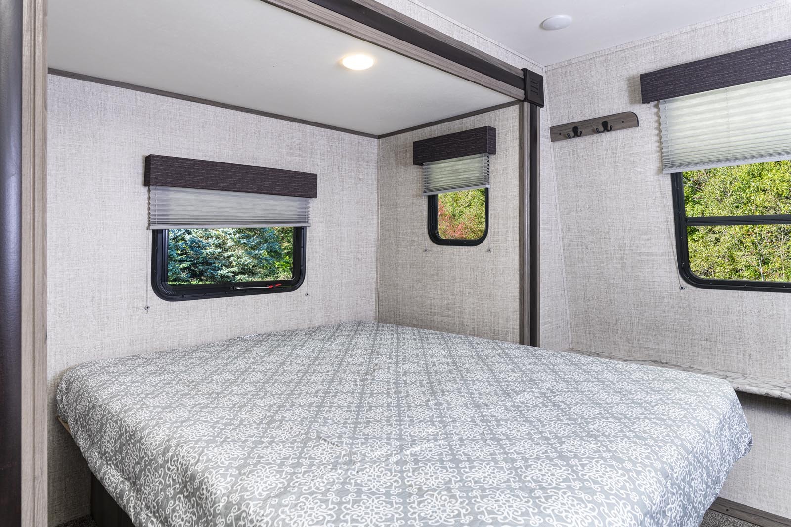 Gulf Stream Trailmaster 33DBDB Image