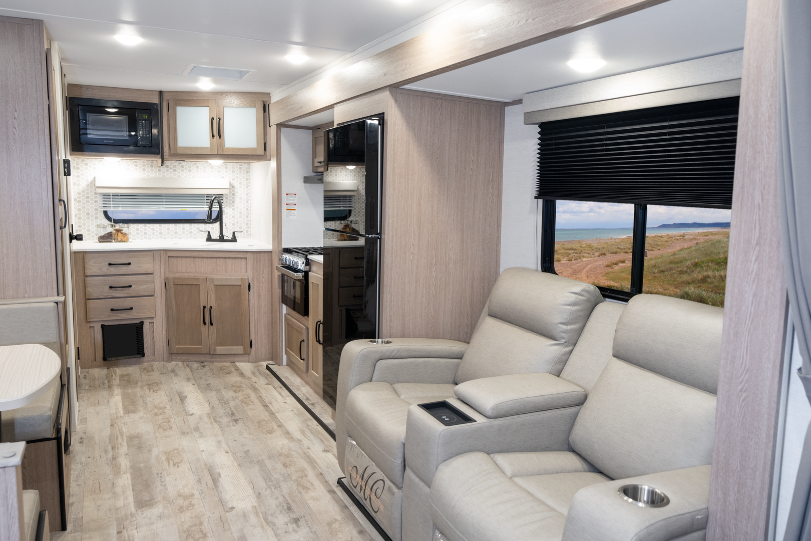 Gulf Stream Trailmaster Lite 240RK Image