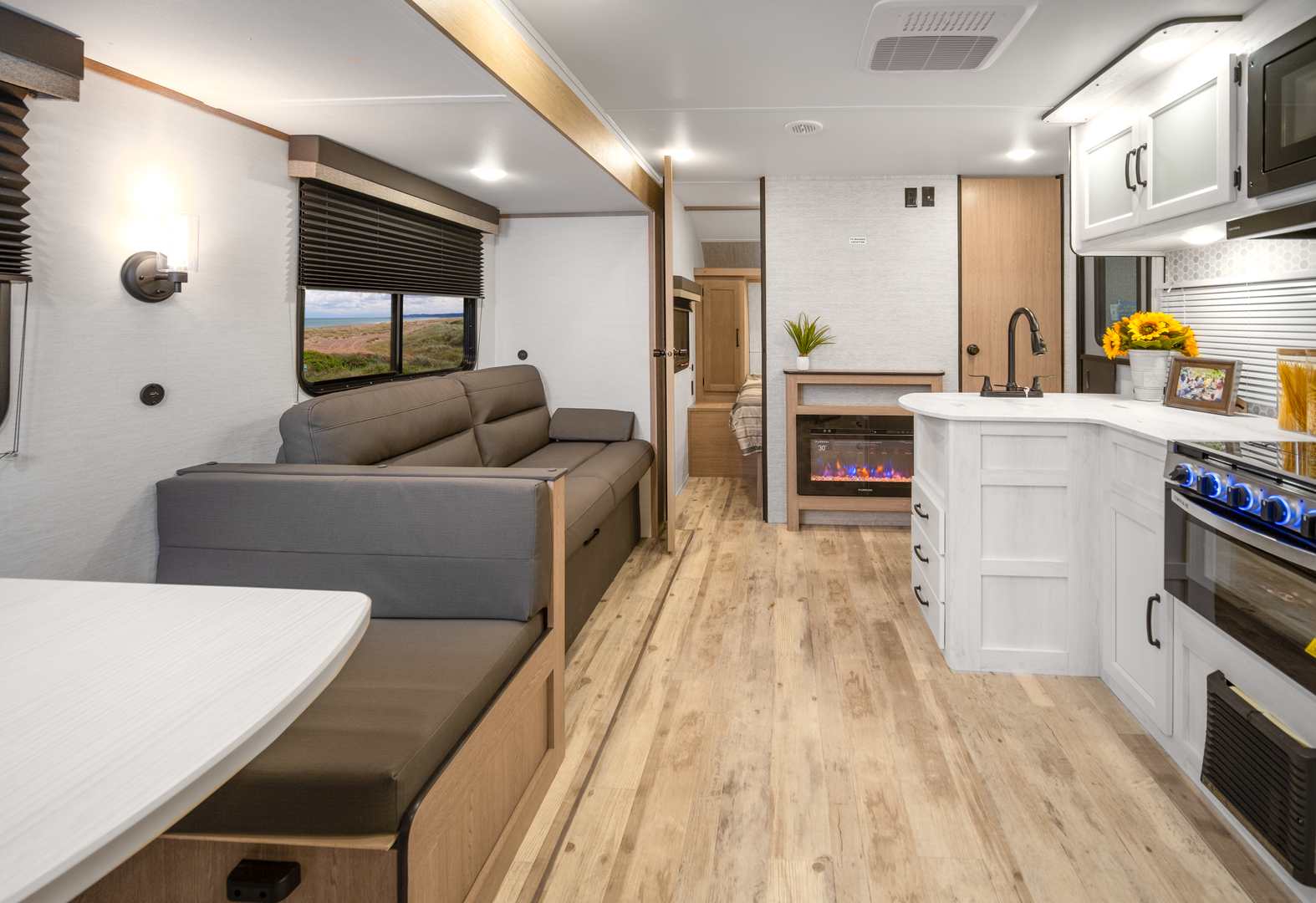 Gulf Stream Conquest Lite 268BH Image