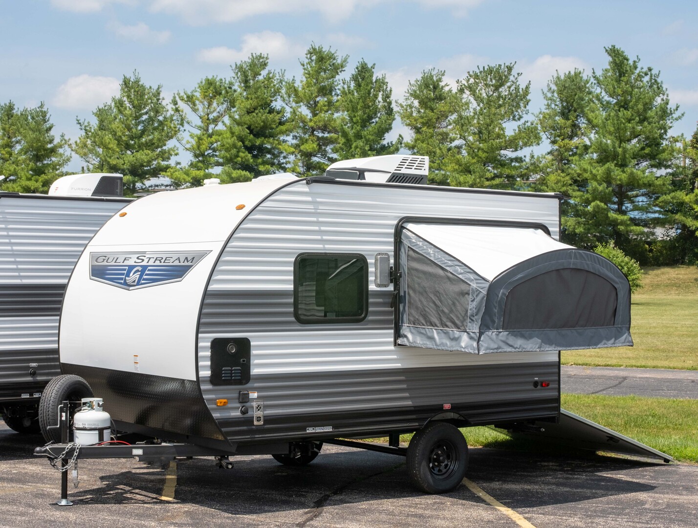 Gulf Stream Conquest Lite 15TH Image