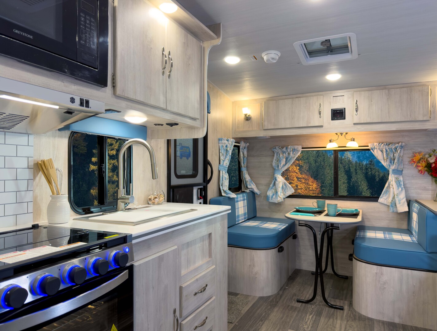 Gulf Stream Vintage Cruiser 23TWS Image